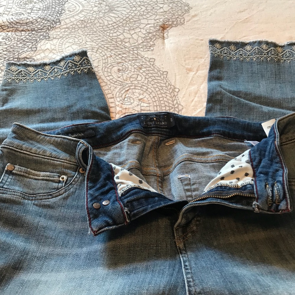 Lucky Brand Cropped Jeans